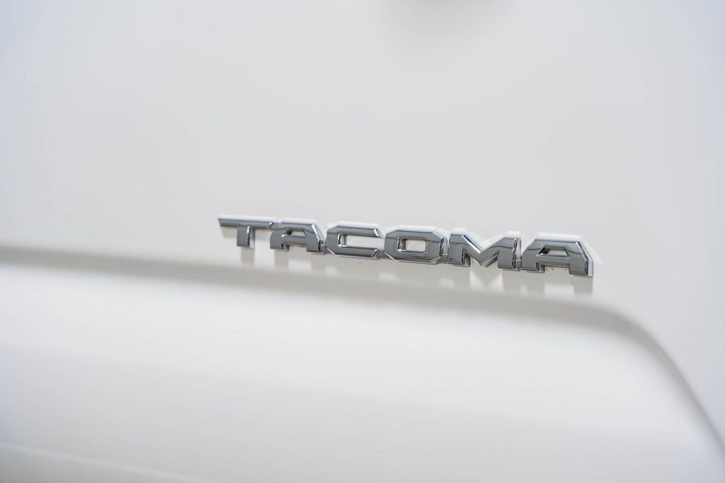 2023 Toyota Tacoma Limited - 22743566 - 23