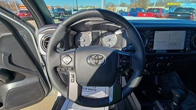 2023 Toyota Tacoma TRD Sport - 22773430 - 23