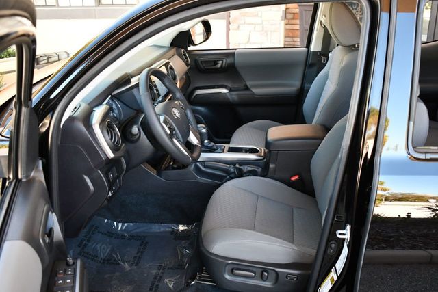 2023 Toyota Tacoma 2WD SR5 Double Cab 4X2 W/Technology Package and Navigation - 22333015 - 13