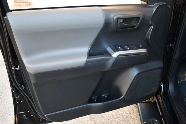 2023 Toyota Tacoma 2WD SR5 Double Cab 4X2 W/Technology Package and Navigation - 22333015 - 32