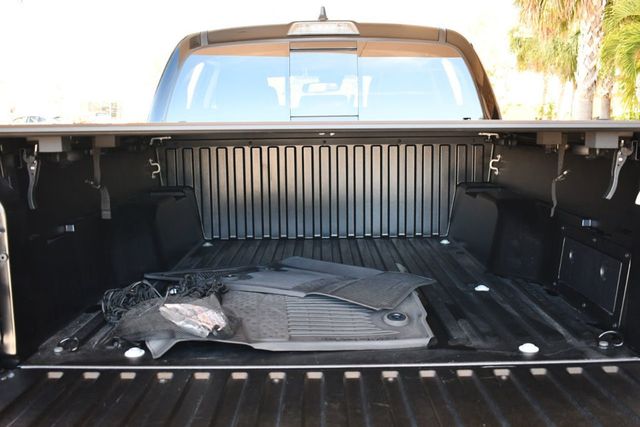 2023 Toyota Tacoma 2WD SR5 Double Cab 4X2 W/Technology Package and Navigation - 22333015 - 38