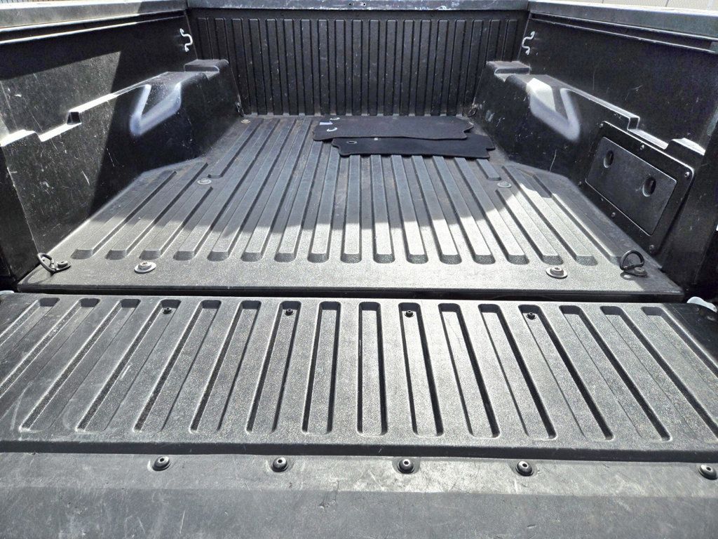 2023 Toyota Tacoma 2WD SR5 Double Cab 5' Bed V6 Automatic - 22940897 - 9
