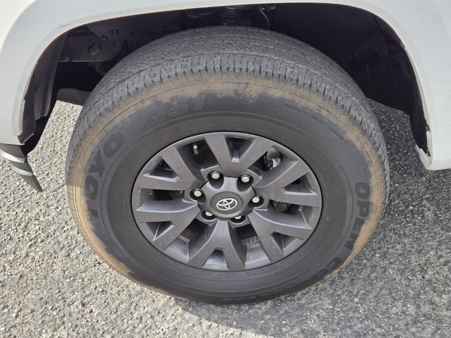 2023 Toyota Tacoma 2WD SR5 Double Cab 5' Bed V6 Automatic - 22940897 - 5
