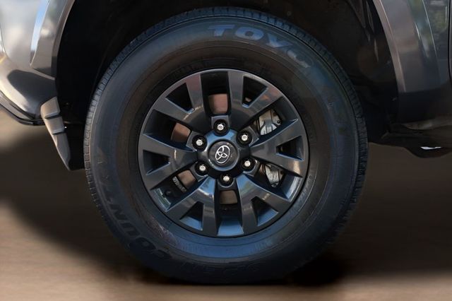 2023 Toyota Tacoma 2WD SR5 Double Cab 5' Bed V6 Automatic - 23029016 - 27