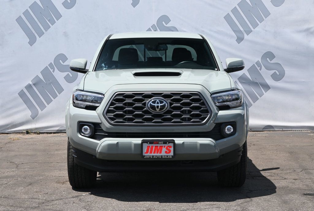 2023 Toyota Tacoma TRD Sport Double Cab V6 photo 2