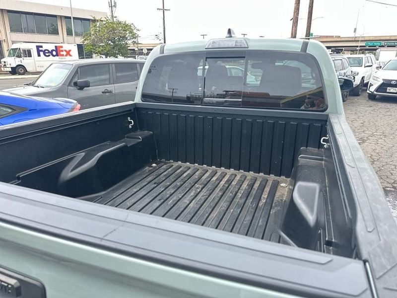 2023 Toyota Tacoma 2WD TRD Sport Double Cab 5' Bed V6 Automatic - 22926972 - 19