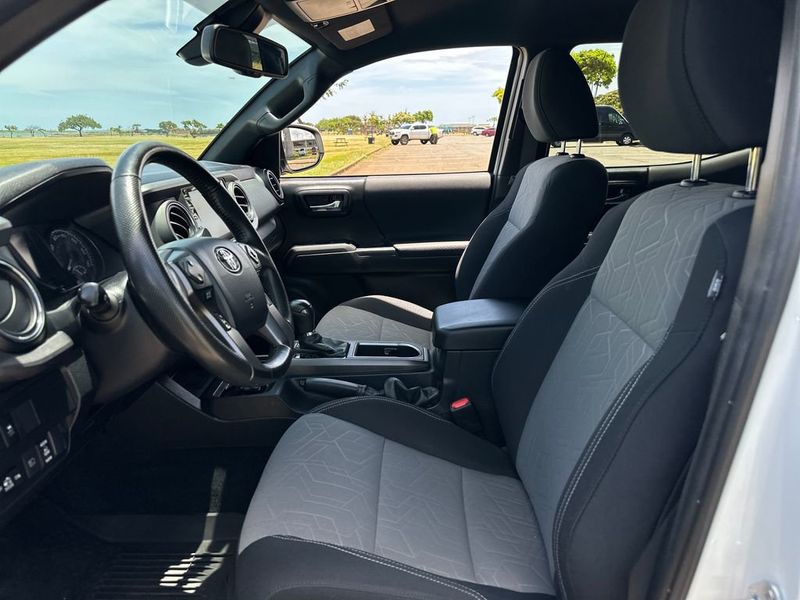 2023 Toyota Tacoma 2WD TRD Sport Double Cab 5' Bed V6 Automatic - 23024042 - 12