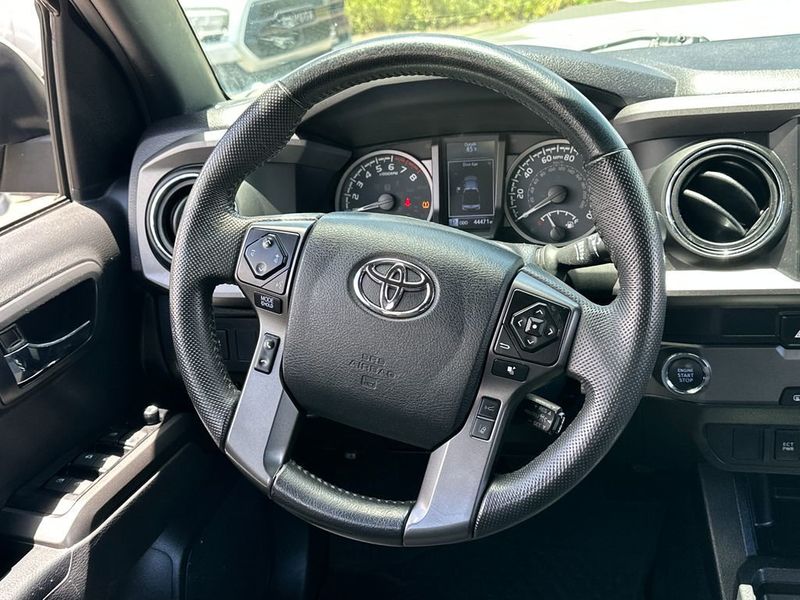 2023 Toyota Tacoma 2WD TRD Sport Double Cab 5' Bed V6 Automatic - 23058168 - 18