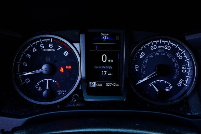 2023 Toyota Tacoma 2WD TRD Sport Double Cab 5' Bed V6 Automatic - 23004733 - 25