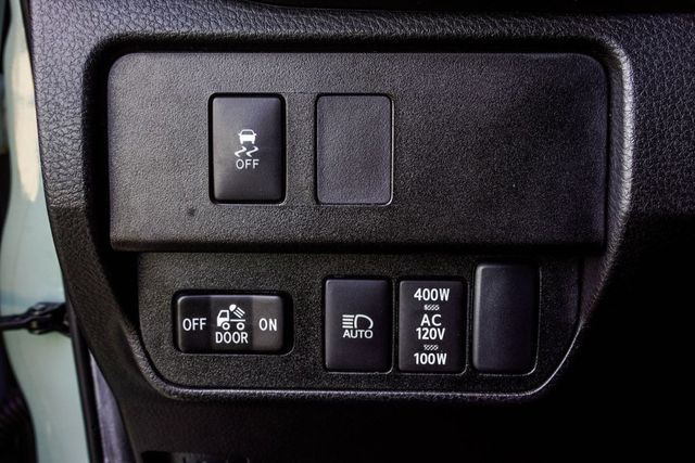 2023 Toyota Tacoma 2WD TRD Sport Double Cab 5' Bed V6 Automatic - 23004733 - 28
