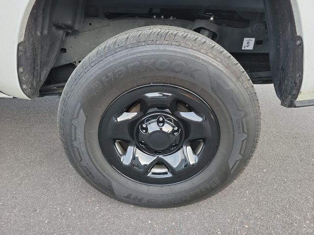 2023 Toyota Tacoma 4WD SR5 Double Cab 5' Bed V6 Automatic - 22948135 - 24