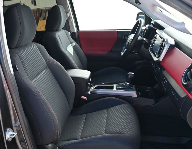 2023 Toyota Tacoma 4WD SR5 Double Cab V6 4X4 Brand New Tires - 22973310 - 15