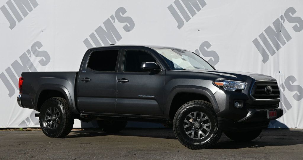 Toyota Tacoma photo 3