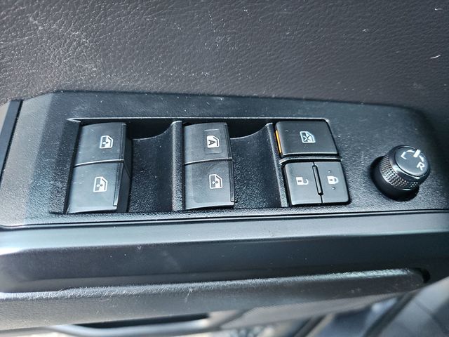 2023 Toyota Tacoma 4WD SR Double Cab 5' Bed V6 Automatic - 22970069 - 17