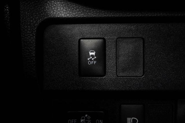 2023 Toyota Tacoma 4WD SR Double Cab 5' Bed V6 Automatic - 23022386 - 32