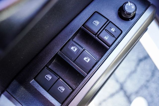 2023 Toyota Tacoma 4WD SR Double Cab 5' Bed V6 Automatic - 22979368 - 20