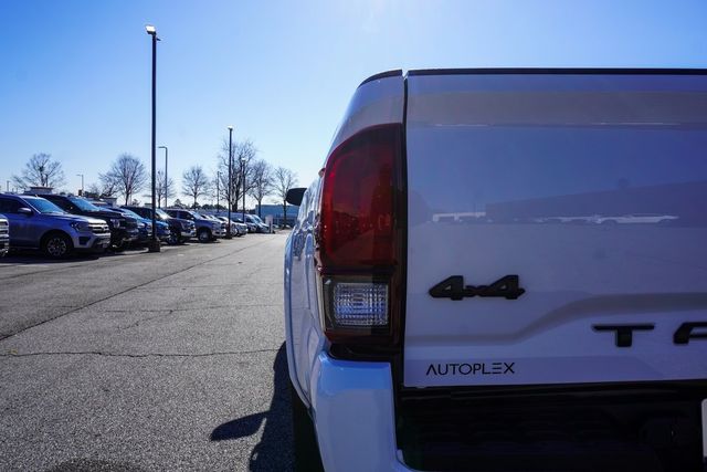 2023 Toyota Tacoma 4WD SR Double Cab 5' Bed V6 Automatic - 22979368 - 37