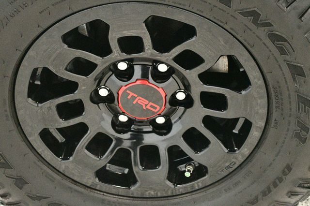 2023 Toyota Tacoma 4WD SR Double Cab 5' Bed V6 Automatic - 23015401 - 20