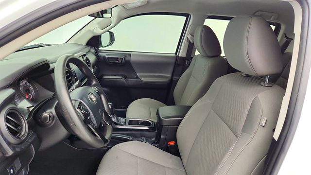 2023 Toyota Tacoma 4WD SR Double Cab 5' Bed V6 Automatic with Predator Tube Steps - 22973251 - 16