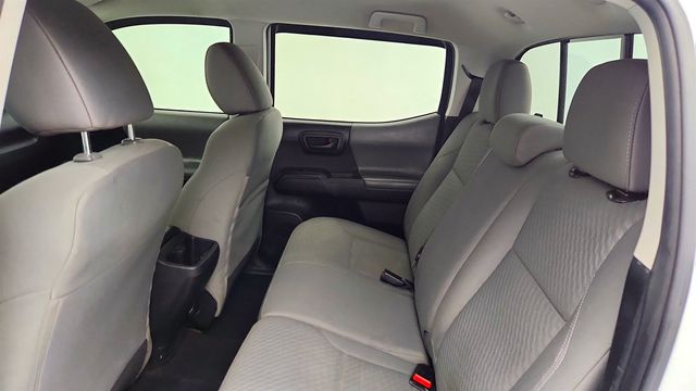 2023 Toyota Tacoma 4WD SR Double Cab 5' Bed V6 Automatic with Predator Tube Steps - 22973251 - 17