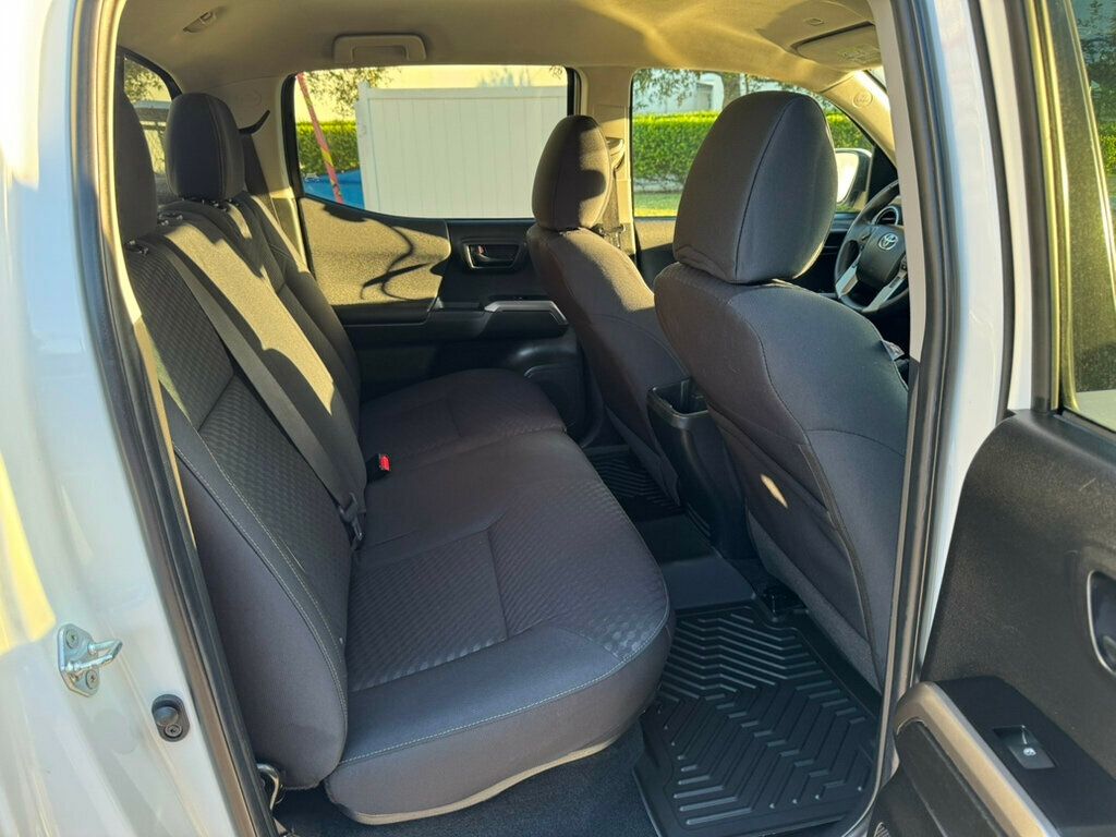 2023 Toyota Tacoma 4WD Trail Edition Double Cab 5' Bed V6 Automatic - 22950078 - 10
