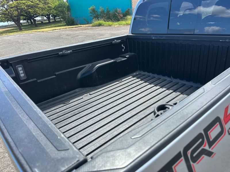 2023 Toyota Tacoma 4WD TRD Off-Road - 23024045 - 19