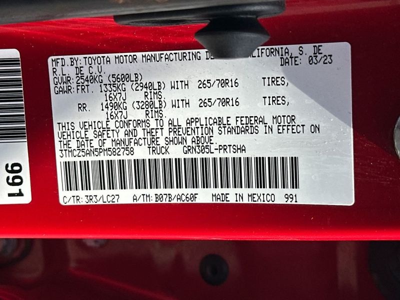 2023 Toyota Tacoma 4WD TRD Off-Road - 23058260 - 22