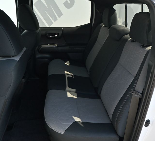 2023 Toyota Tacoma 4WD TRD Off Road Double Cab  - 23024369 - 14