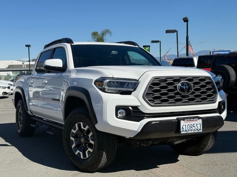 2023 Toyota Tacoma 4WD TRD Off Road Double Cab 5' Bed V6 Automatic - 22665462 - 1