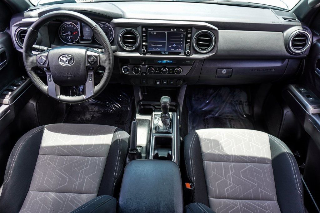 2023 Toyota Tacoma 4x4 TRD Double Cab V6 photo 22