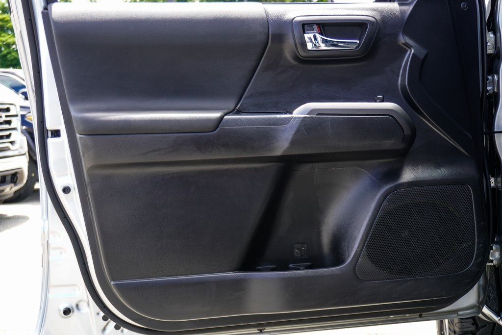 2023 Toyota Tacoma 4x4 TRD Double Cab V6 photo 31