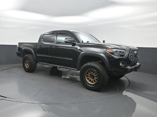 2023 Toyota Tacoma 4WD TRD Off Road Double Cab 5' Bed V6 Automatic - 23080075 - 32