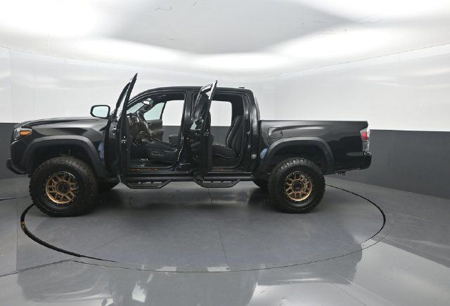 2023 Toyota Tacoma 4WD TRD Off Road Double Cab 5' Bed V6 Automatic - 23080075 - 37