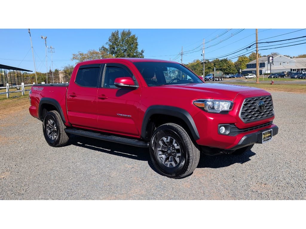 2023 Toyota Tacoma TRD Double Cab V6 photo 3