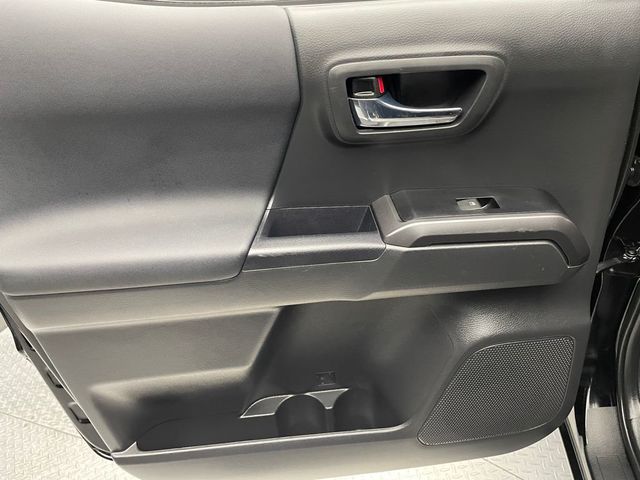 2023 Toyota Tacoma 4WD TRD Off Road Double Cab 5' Bed V6 Automatic - 22911598 - 31