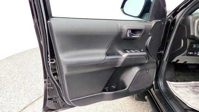 2023 Toyota Tacoma 4WD TRD Off Road Double Cab 5' Bed V6 Automatic w/ TRD Premium Pkg - 23002231 - 9