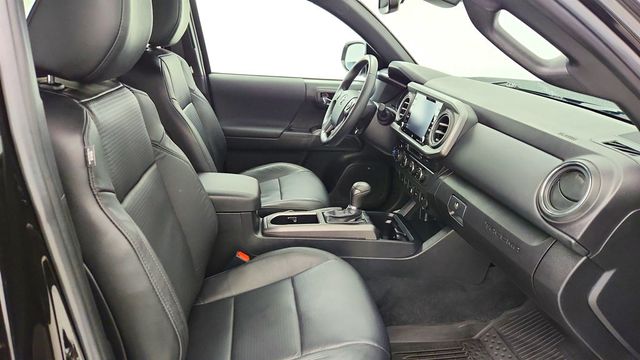 2023 Toyota Tacoma 4WD TRD Off Road Double Cab 5' Bed V6 Automatic w/ TRD Premium Pkg - 23002231 - 24