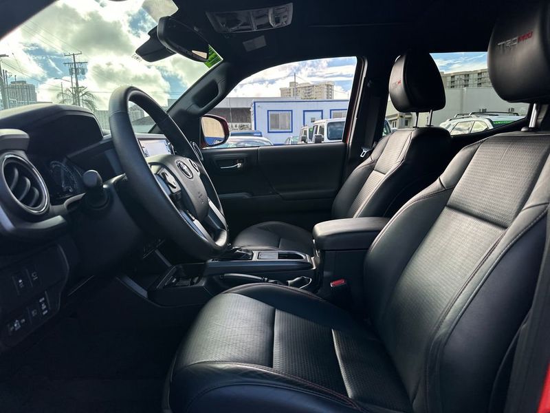 2023 Toyota Tacoma 4WD TRD Pro Double Cab 5' Bed V6 Automatic - 22962522 - 11