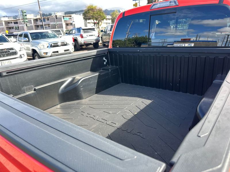 2023 Toyota Tacoma 4WD TRD Pro Double Cab 5' Bed V6 Automatic - 23021911 - 19