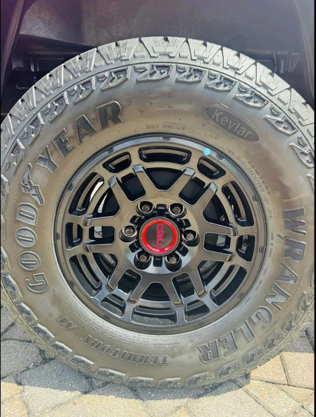 2023 Toyota Tacoma 4WD TRD Pro Double Cab 5' Bed V6 Automatic - 22938499 - 21