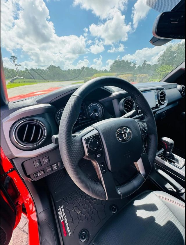 2023 Toyota Tacoma 4WD TRD Pro Double Cab 5' Bed V6 Automatic - 22938499 - 34