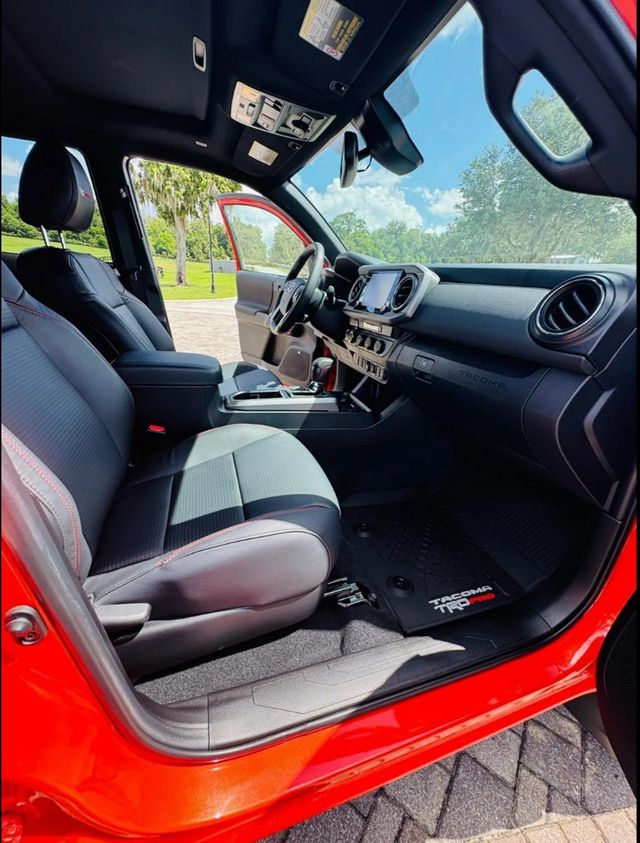2023 Toyota Tacoma 4WD TRD Pro Double Cab 5' Bed V6 Automatic - 22938499 - 37