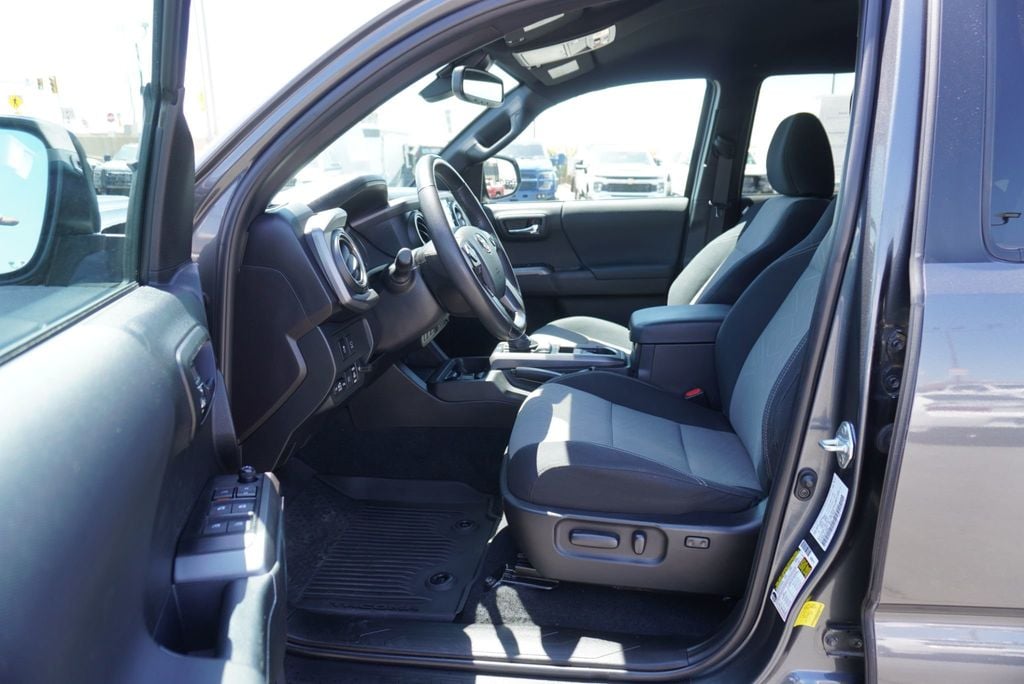 2023 Toyota Tacoma 4WD TRD SPORT - 23057849 - 18