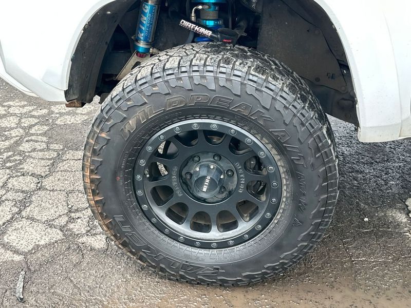 2023 Toyota Tacoma 4WD TRD Sport Access Cab 6' Bed V6 Automatic - 23043743 - 10