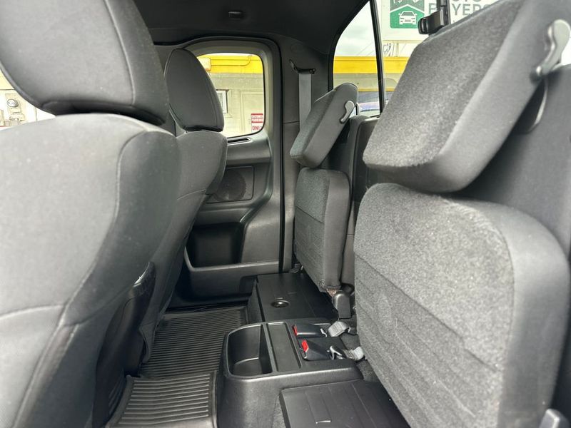2023 Toyota Tacoma 4WD TRD Sport Access Cab 6' Bed V6 Automatic - 23043743 - 15