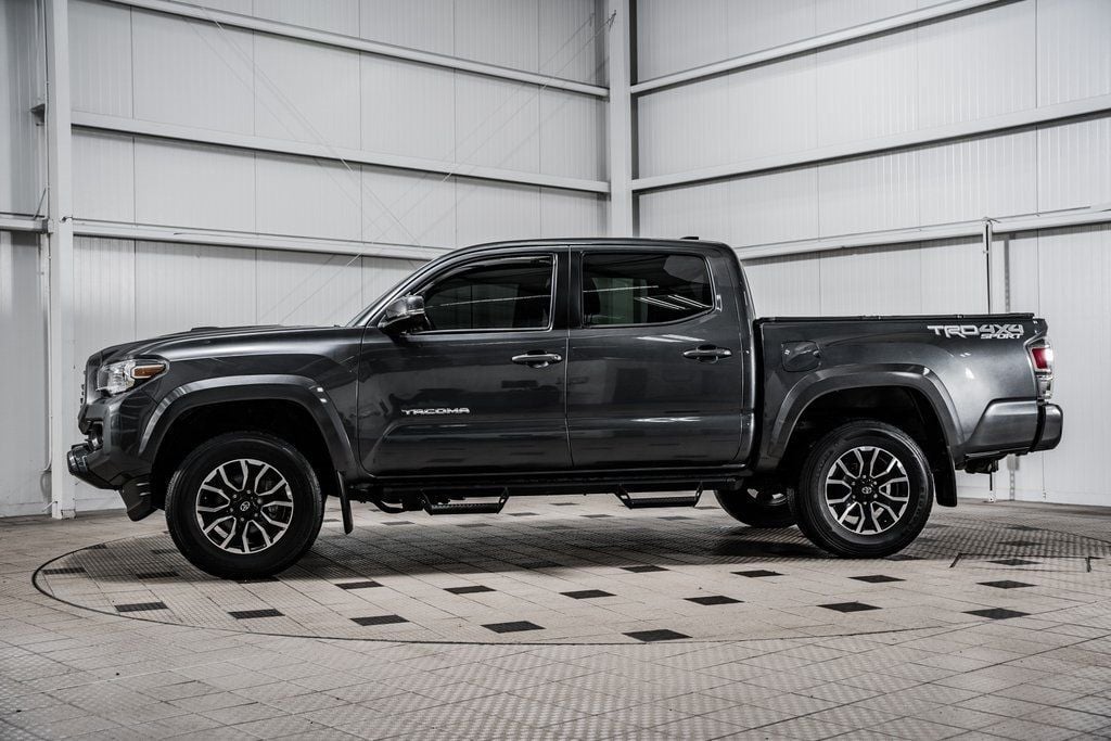 2023 Toyota Tacoma 4WD TRD Sport Double Cab 5' Bed V6 Automatic - 22763864 - 3