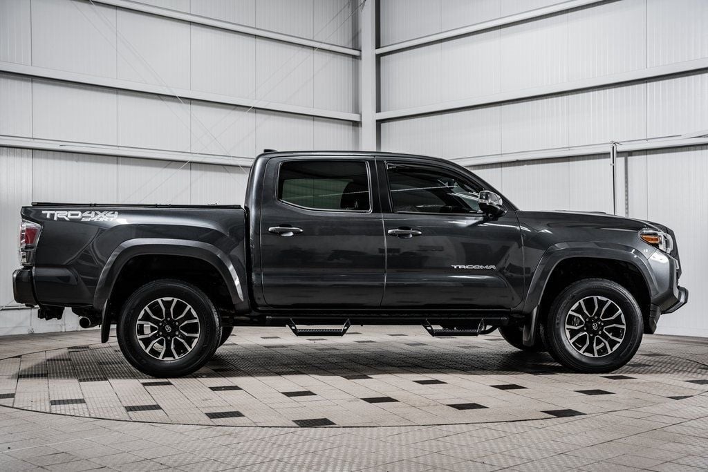 2023 Toyota Tacoma 4WD TRD Sport Double Cab 5' Bed V6 Automatic - 22763864 - 8