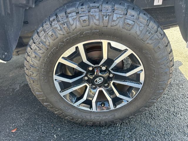2023 Toyota Tacoma 4WD TRD Sport Double Cab 6' Bed V6 Automatic - 22755588 - 4