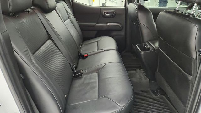 2023 Toyota Tacoma 4WD TRD Sport Double Cab 6' Bed V6 Automatic - 22940982 - 23