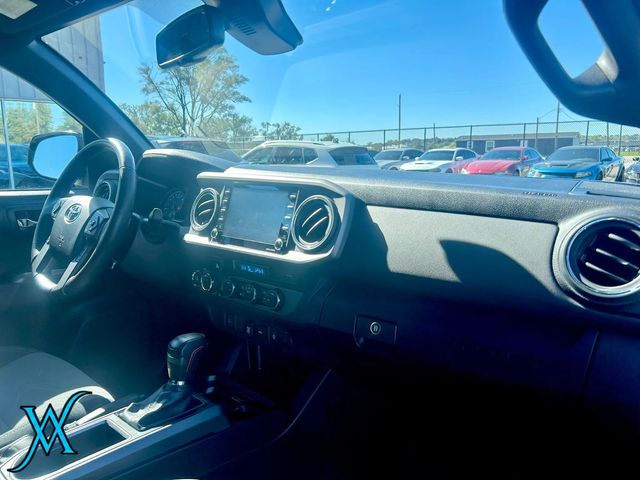 2023 Toyota Tacoma Double Cab TRD Off-Road Pickup 4D 5 ft - 23097858 - 25